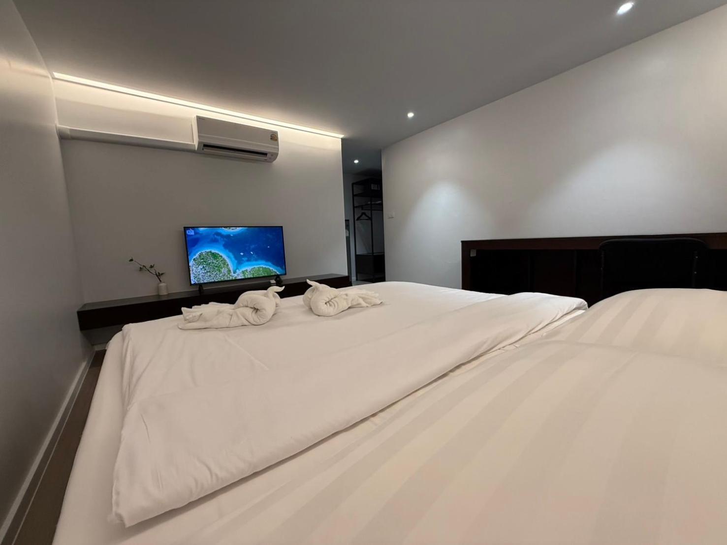 P168 Samui Albergue